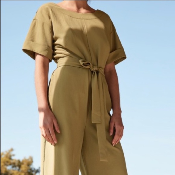 Everlane Pants - Everlane Japanese GoWeave essential jumpsuit